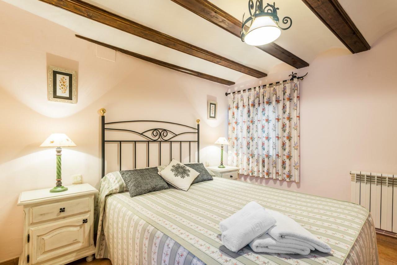 Casa La Carpintera Guest House Royuela ภายนอก รูปภาพ