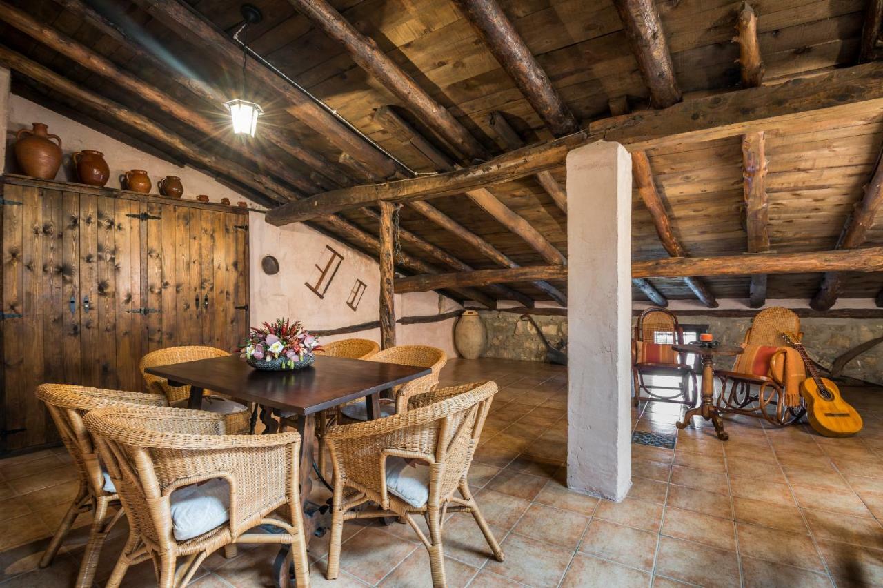 Casa La Carpintera Guest House Royuela ภายนอก รูปภาพ